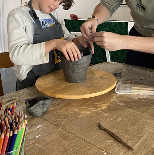 Moon creative workspace 6