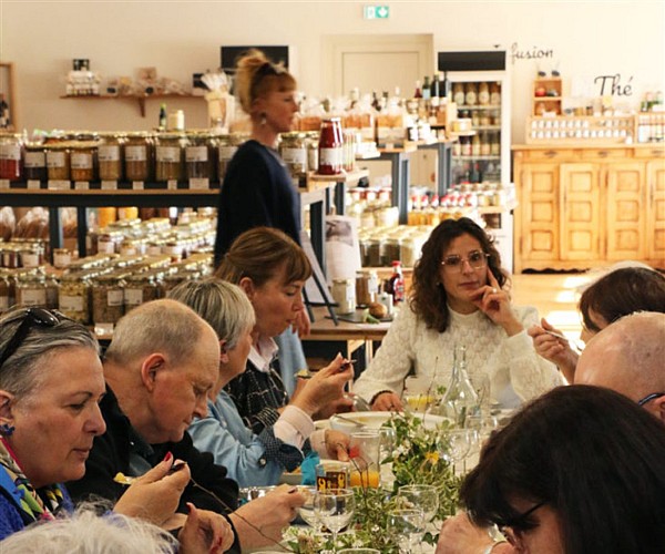 Piets restaurant crédit LE Voyage aux Pyrénées.jpg 2