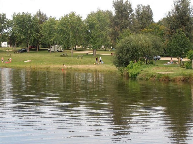 Aire naturelle de camping