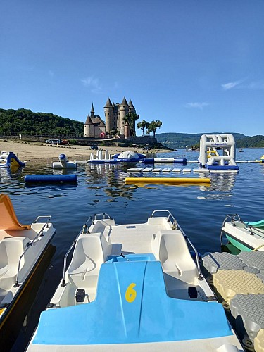 Inflatable structures "Aqualoisirs"