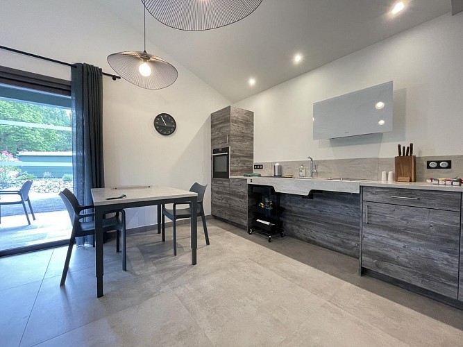 -espelette-oihan-ondo-berdea-coeur-pays-basque--ref--G1411303