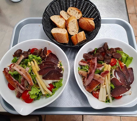 brasserie-du-lac-de-castet-salade