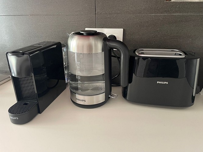 Cafetière Nexpresso - Bouilloire - Grille pain