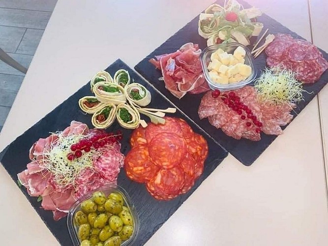 343294726_554753420122199_5430244027096844357_n