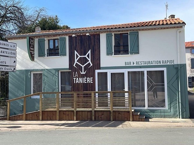 LA TANIERE