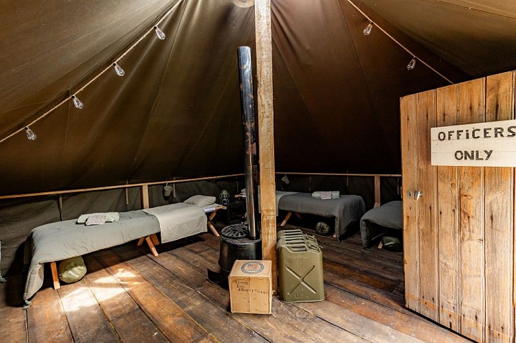 picauville-hebergement-insolite-the-field-camp-3