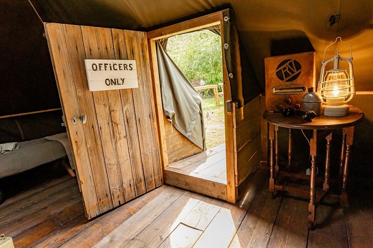 picauville-hebergement-insolite-the-field-camp-4