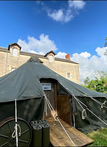 picauville-hebergement-insolite-the-field-camp-0