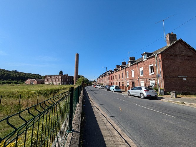 Friche Badin et société ouvrière