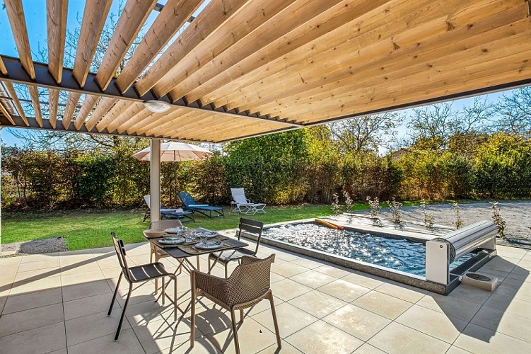 la plaine aux étoiles - piscine