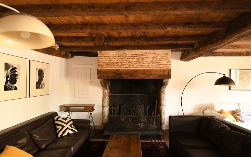 Domaine Argia, salon cheminée