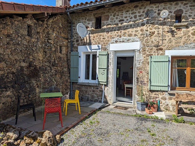 Herve's Barn - gite Videix (1)