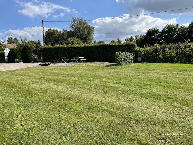 Aire de stationnement et de service de La Ferme de Béthune