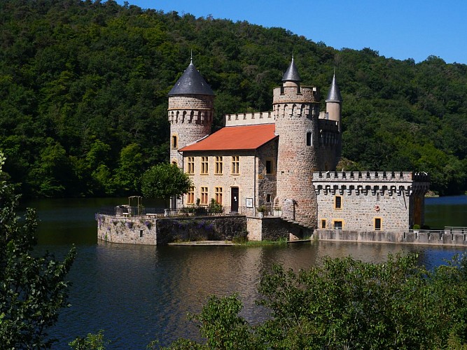 Das Schloss Château de la Roche