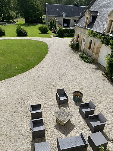 6F6EDFCE-7F56-4C90-AFAB-37937E08A488_1_105_c