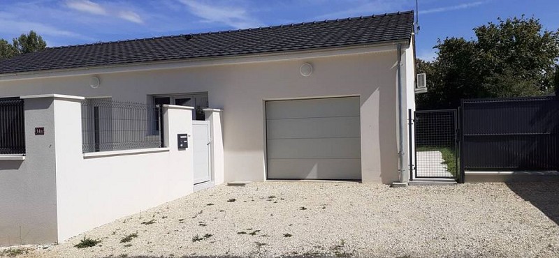 Parking privé accessible pour 2 véhicules