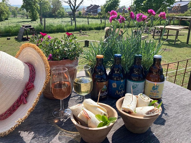 Apéritif extérieur ©Chez Zélie