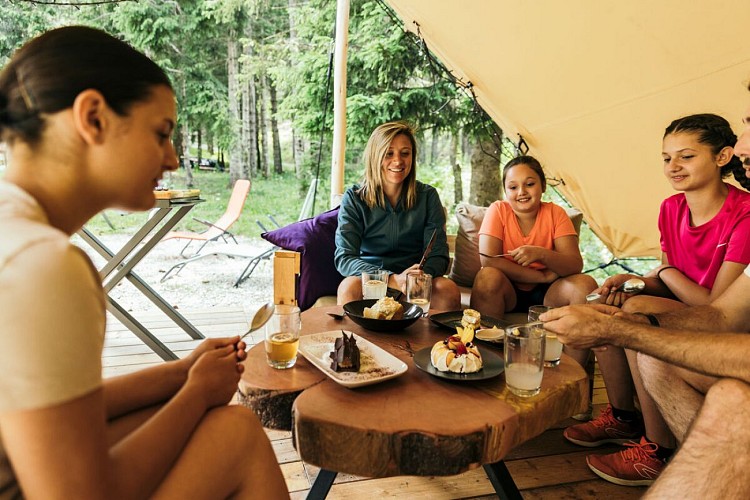 Day 1: Plainpalais to Place à Baban