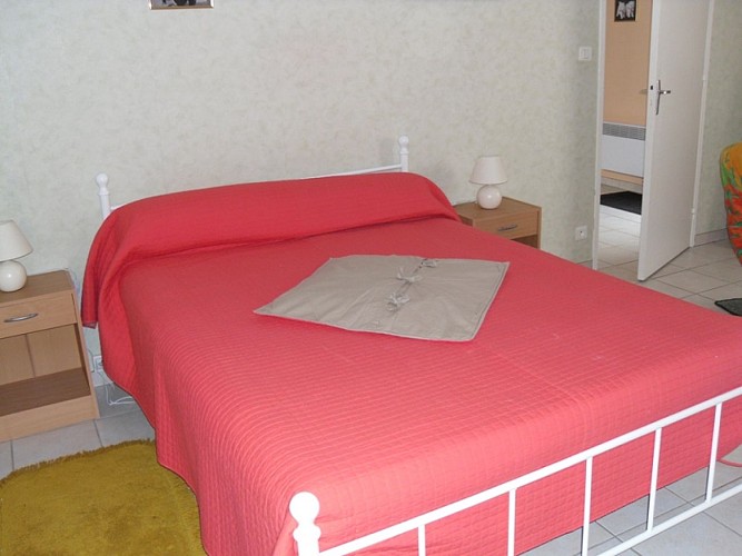 Mme Berniard_SADC_gite_chambre_800x600