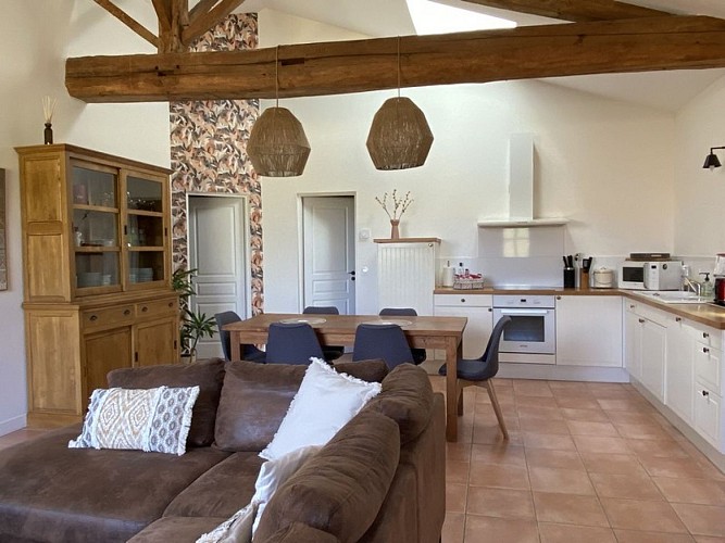 Gite l'escapade_cuisine_Civrac_de_Blaye