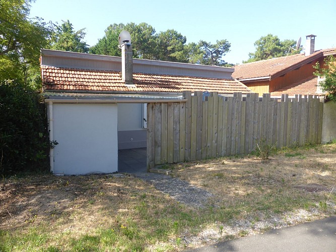 9 Accès direct de la terrasse à la piste cyclable
