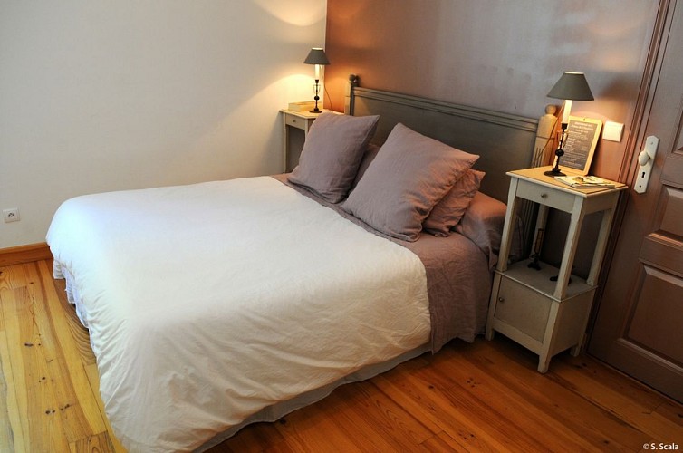 HLOAQU047FS002DH_Penne_PreauHorizon_Penot_chambre5