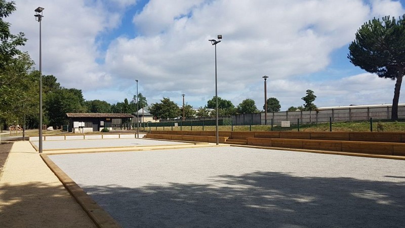 Boulodrome-finalise-gradins_parc-birabeille_07082020-1-1024x576