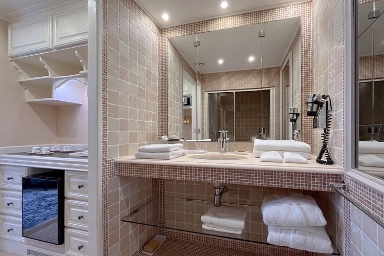 artemis-chambre-art-hote-dax-46