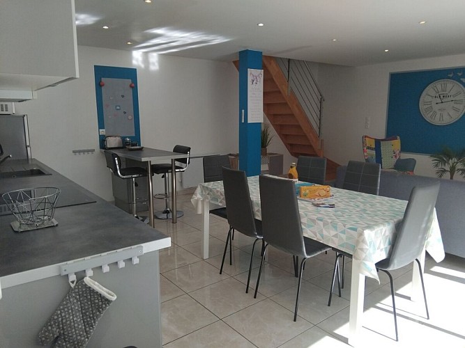 Le Puits-salon-sejour-colomby
