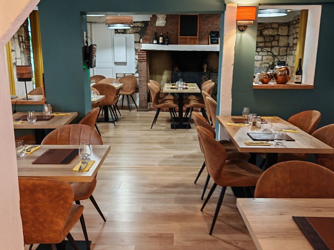 creperie-la-caillouville-23012025-st-wandrille-restaurant-normandie-interieur-perrotte-raphael (6) (1) (1)