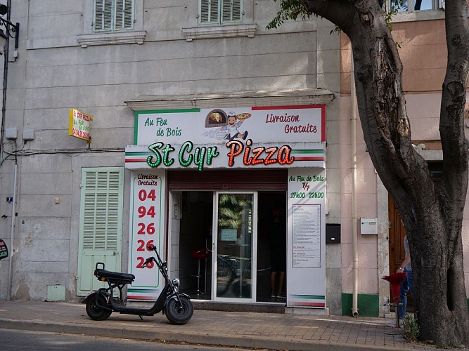 Saint Cyr Pizza