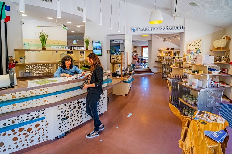 Maison du Lac de Saint-Cassien