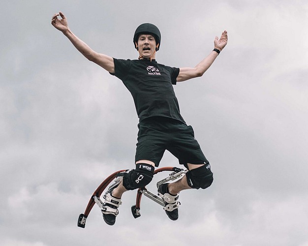 Jurassic Jump Echasses Urbaines