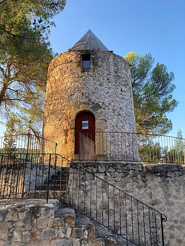 moulin de Cezanne