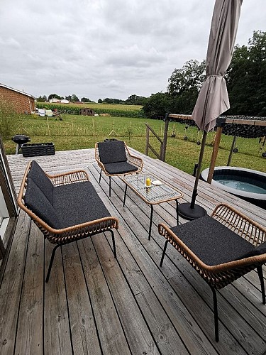 A l'orée des acacias salon de jardin ©Préjean Tharaud