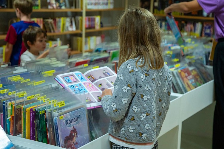 Bibliotheque-Quintaou-Anglet-02