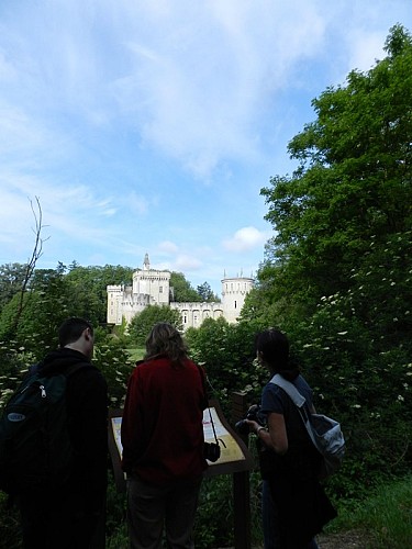 Sentier de découverte au fil de Château Guillaume - 1