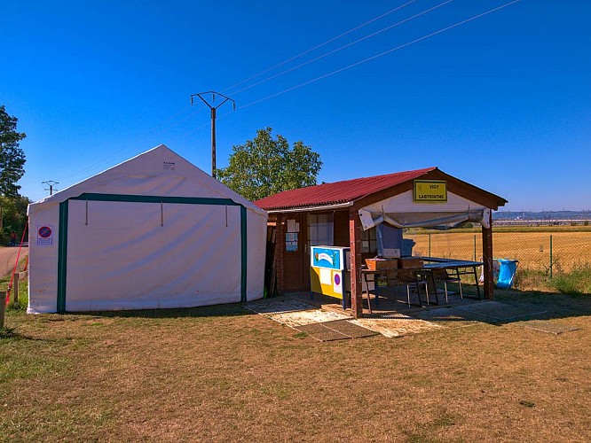 Stand du labyrinthe végétal, Vigy