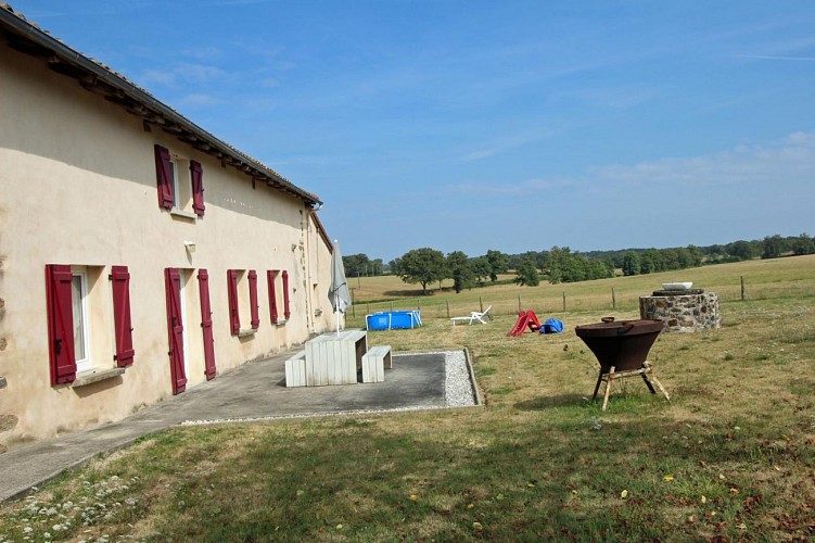 Gite un petit bout de paradis commune de Gajoubert en Haute-Vienne - Nouvelle Aquitaine_2