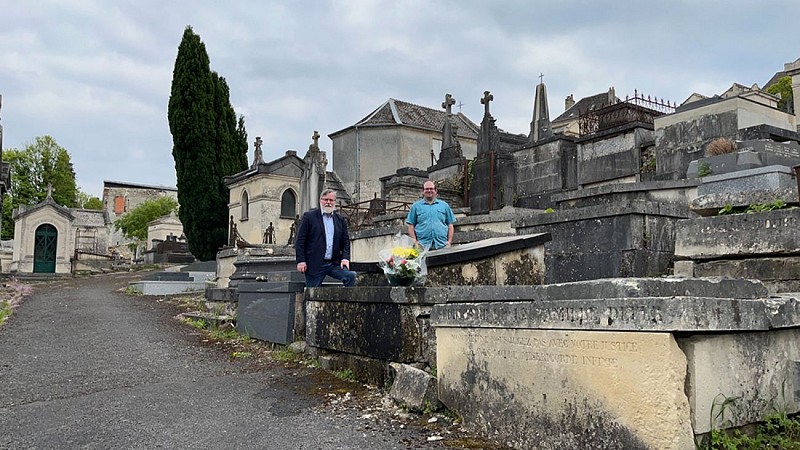 Vue actuelle de la tombe de S. Noël