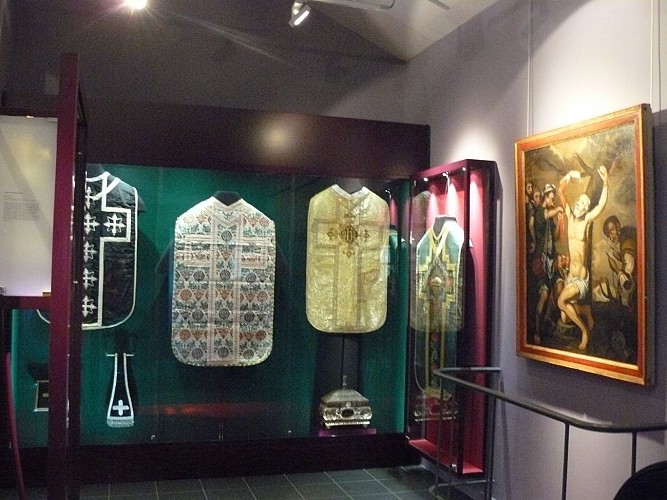 Exposition permanente "De fil, de bois et d'or"