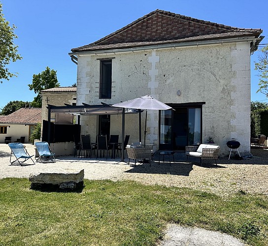 Chez Estelle vue de face Lenglett