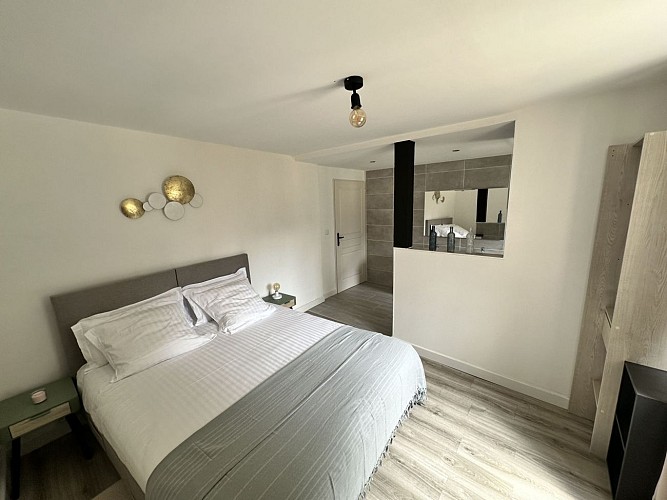 2025 LENGLET La Roche Chabrelle Chez Estelle SAINT JUST (2)