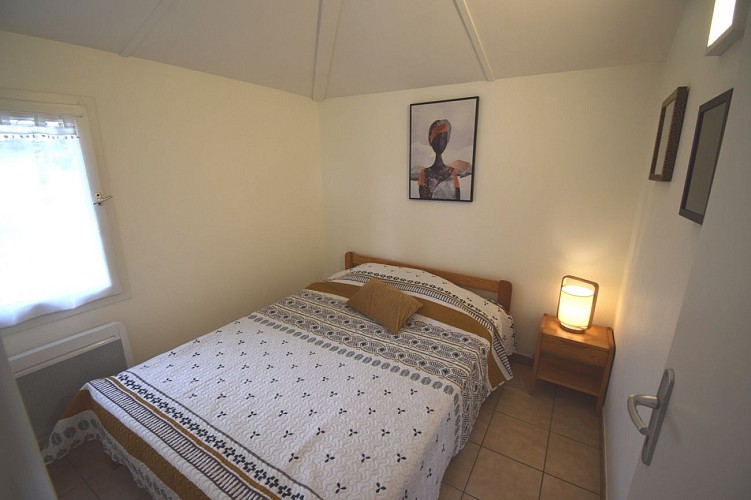 HLOAQU047FS0028B_4chalet rénové Bergeronnette