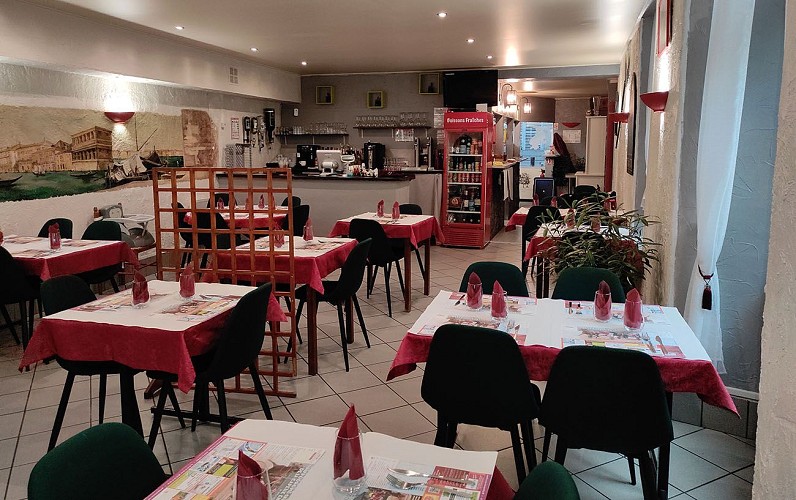 LAON_pizzeria L'Amaïdé_281125 II SIM