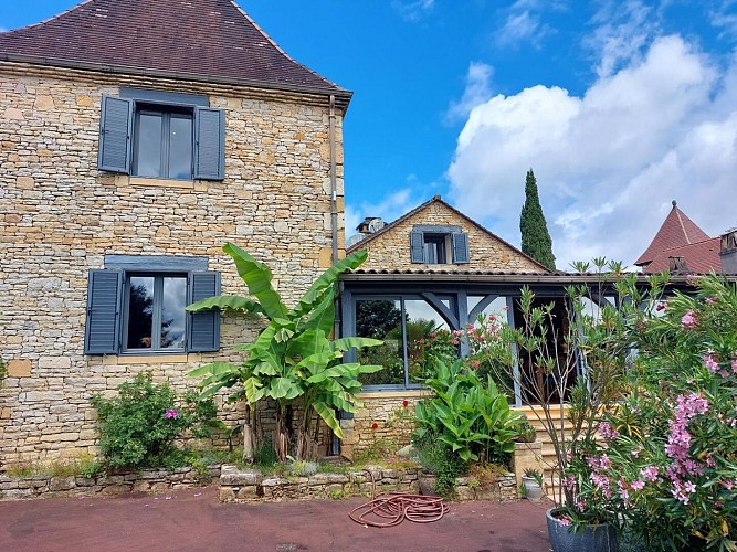 Villa le Lébérou avec piscine à Sarlat