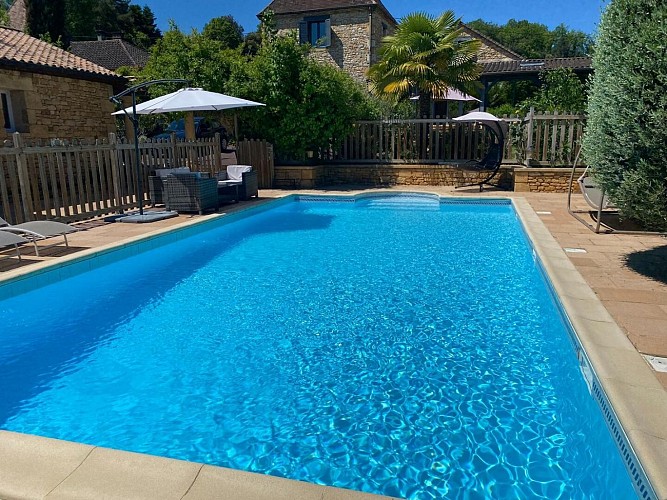 Villa le Lébérou avec piscine à Sarlat