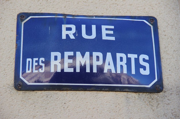 Vestiges de l'enceinte fortifiée