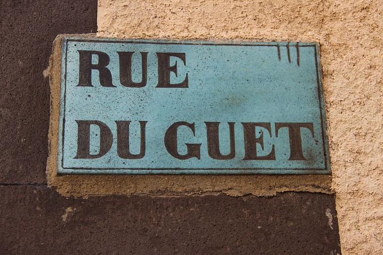 Vestiges de l'enceinte fortifiée