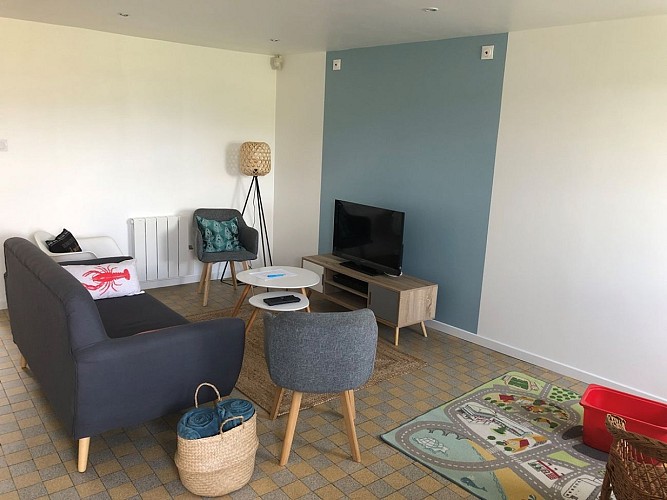 meuble-entre-terre-et-mer-fermanville-2